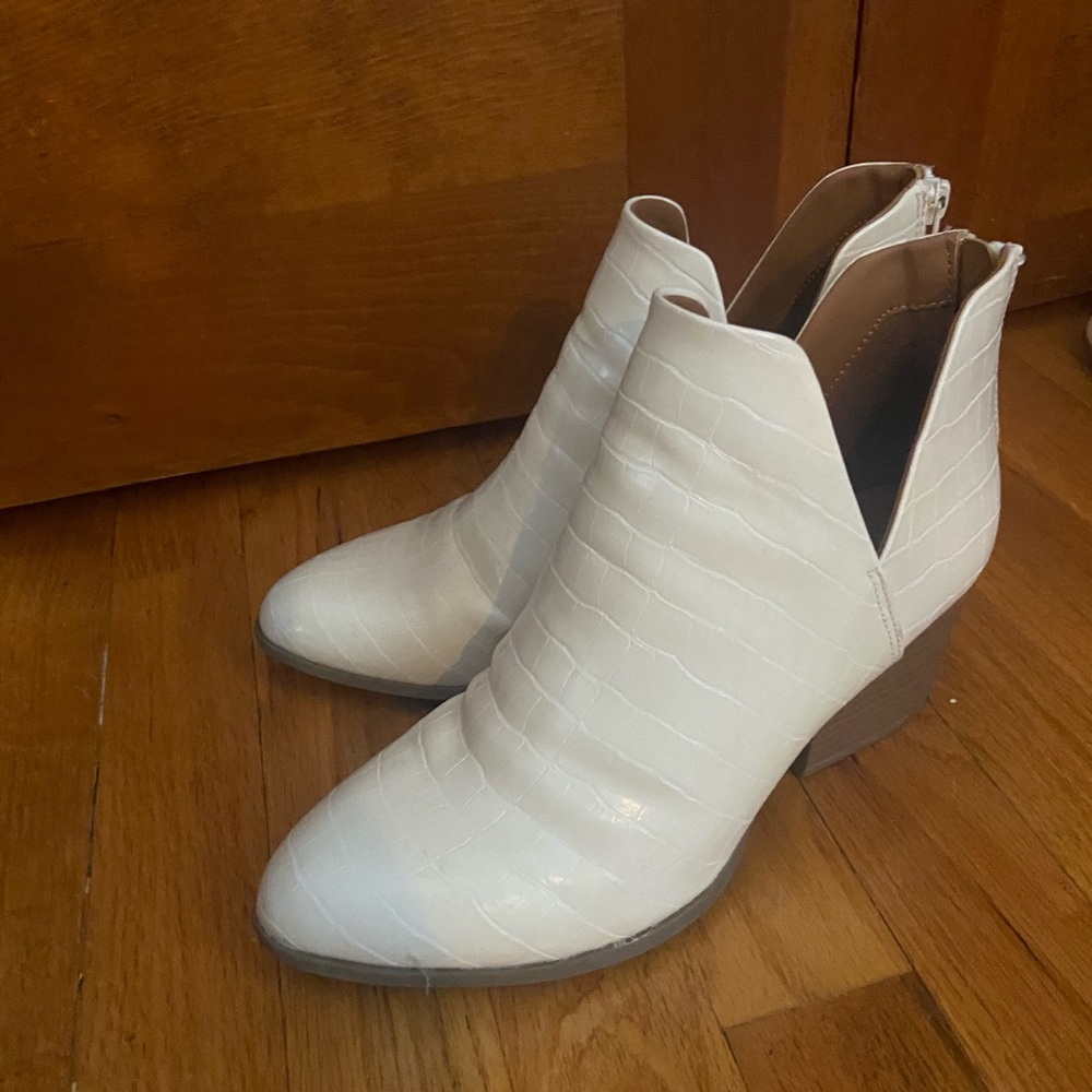 Faux Snakeskin Cream Ankle Boots
